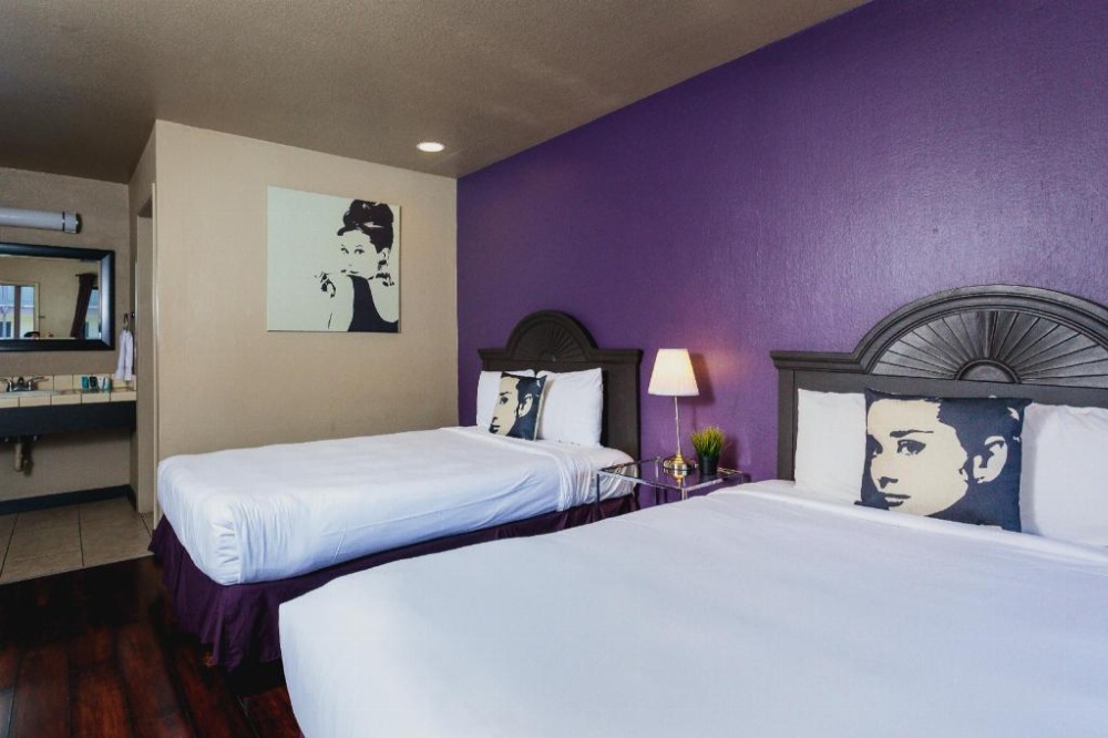 Deluxe Queen Room with Two Queen Beds